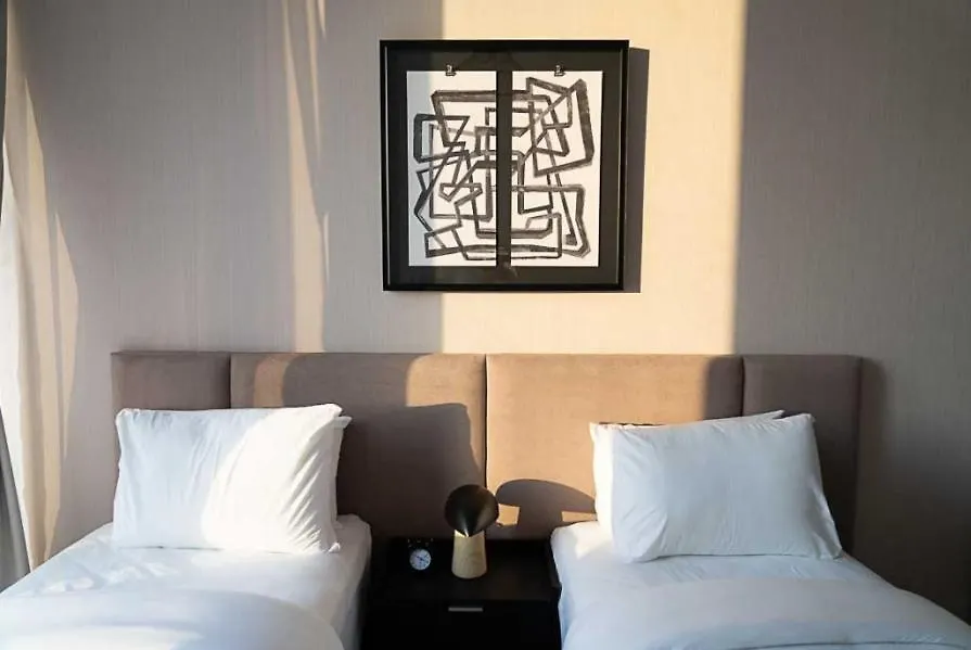 Апартаменты Oraya - Chic 2Br Apt In Downtown Dubai With City Views