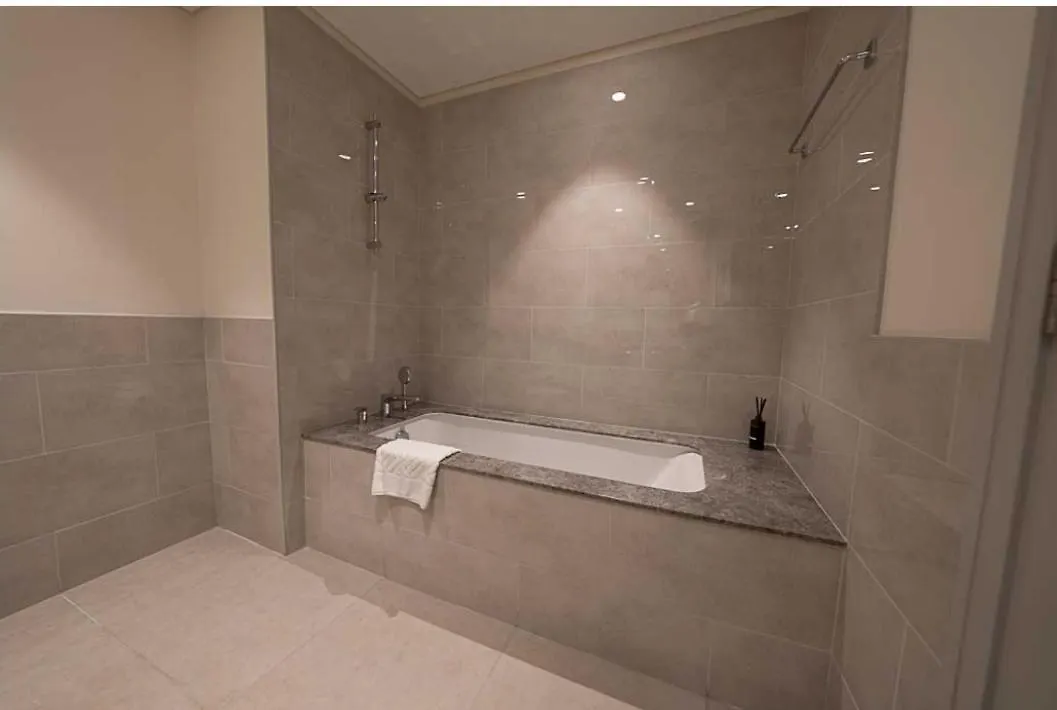 Oraya - Chic 2Br Apt In Downtown Dubai With City Views ОАЭ